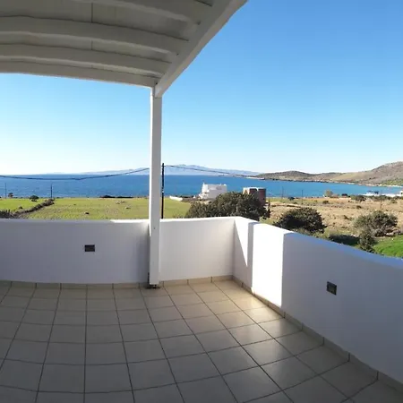 Naxos * Agiassos