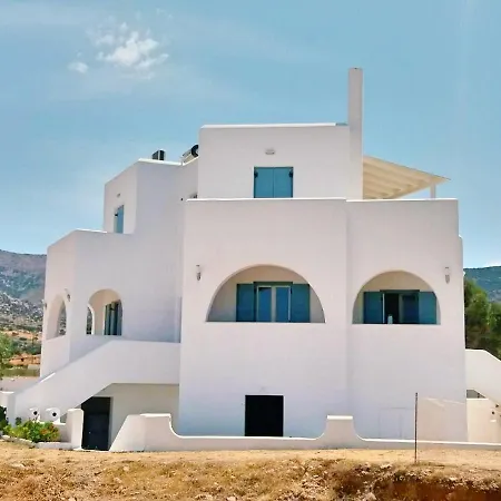 Naxos * Agiassos