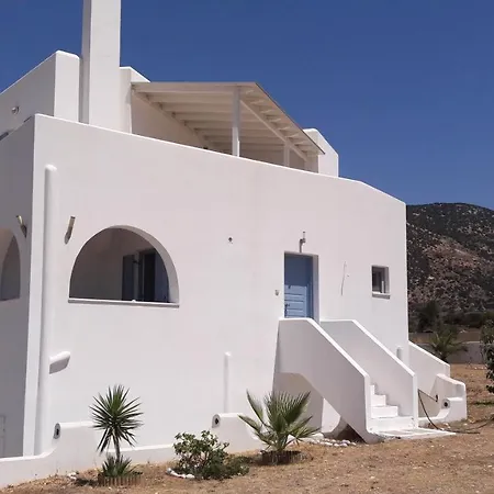 Naxos * Agiassos